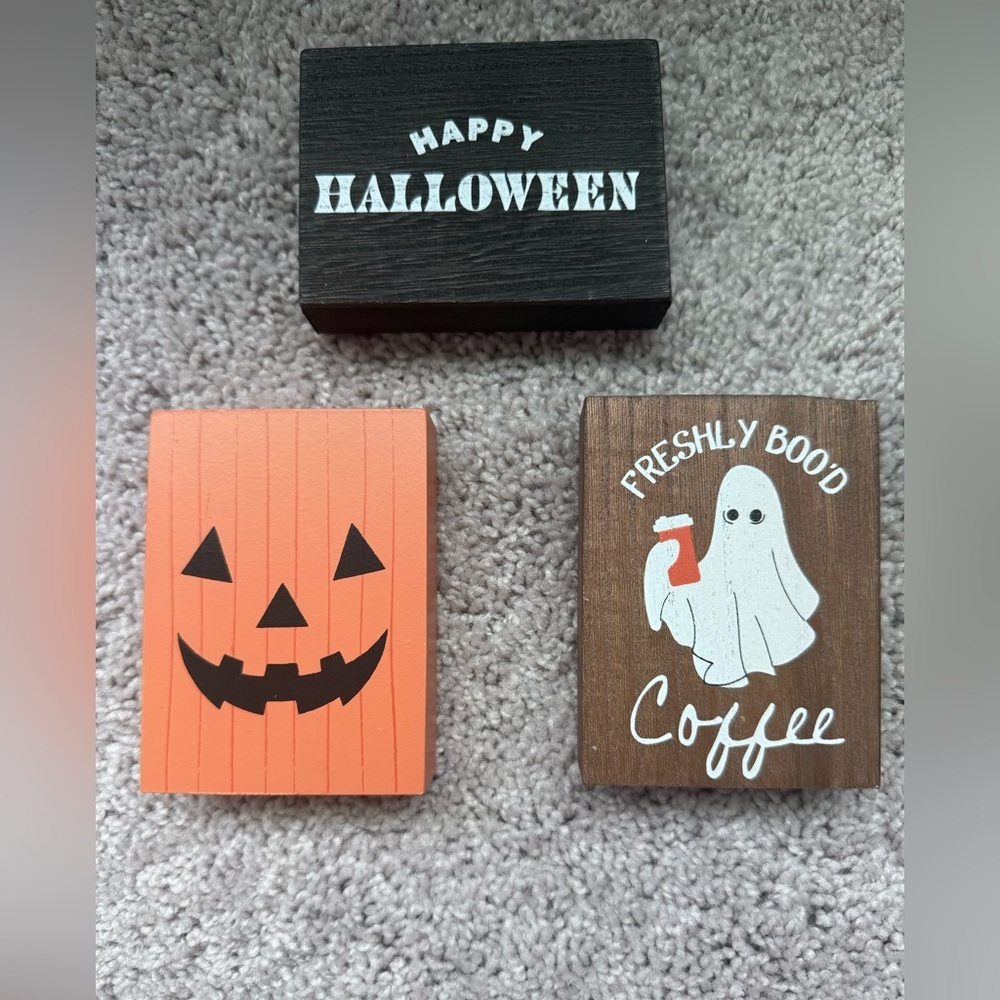 Target Wood Happy Halloween  Boo’d coffee Black White Orange
Tabletop Decor